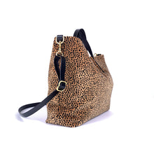 Load image into Gallery viewer, Cheetah Tote